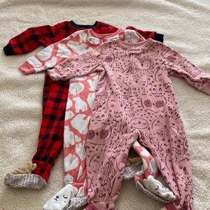Carter’s 12M Pajama Onesies Long-Sleeve